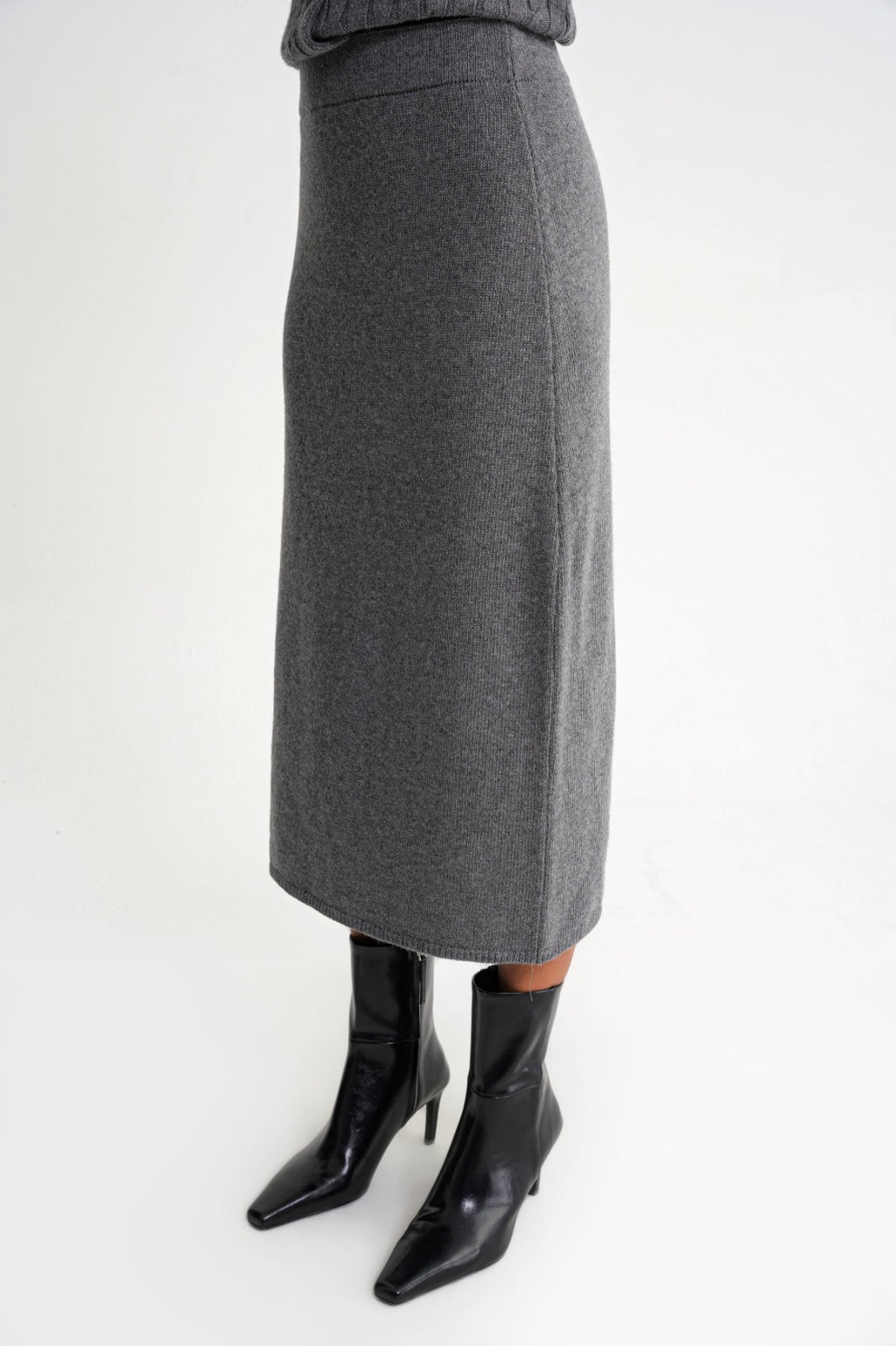 Damen Strickrock in Midi-Länge – Grau