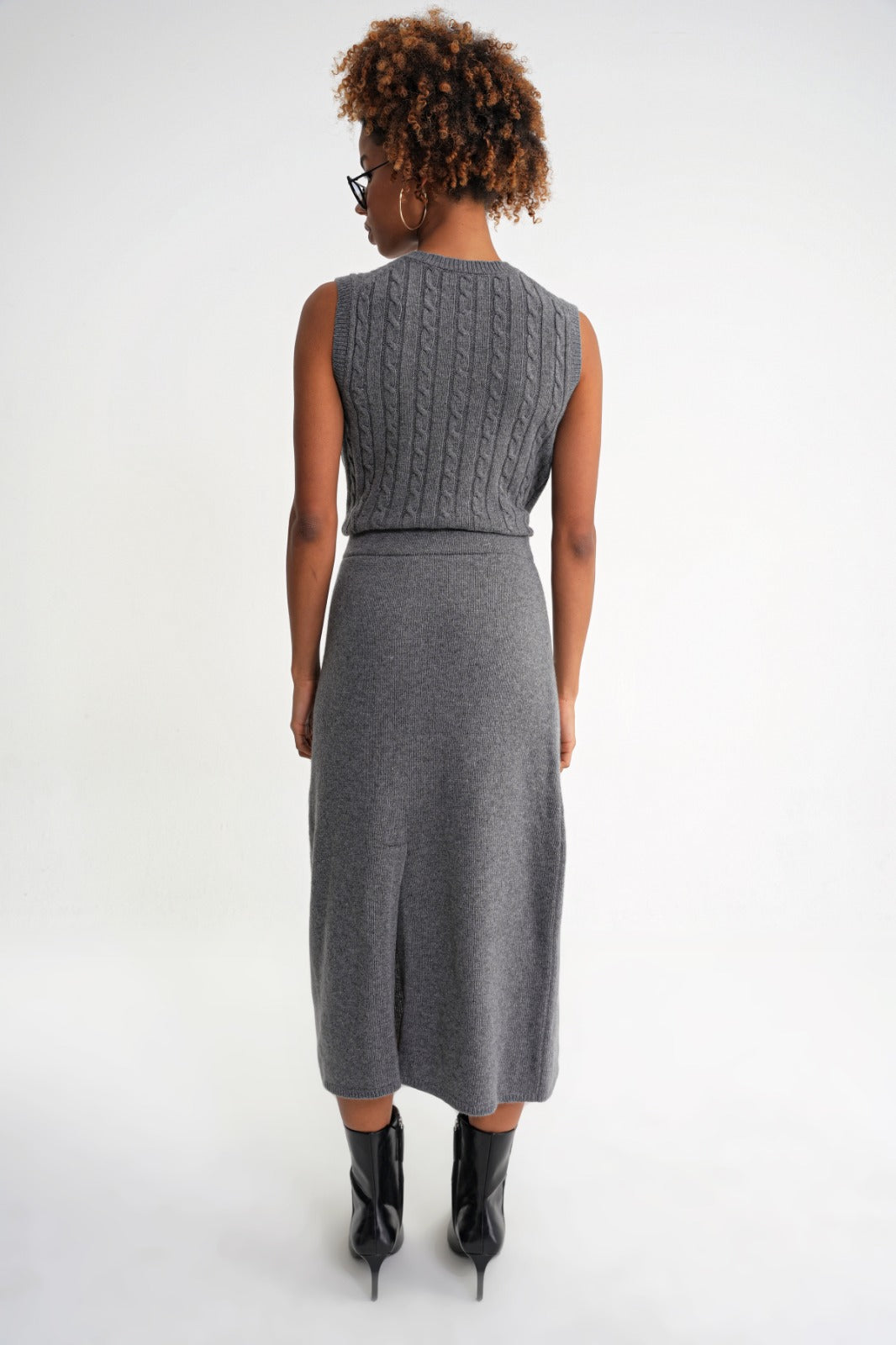 Damen Strickrock in Midi-Länge – Grau