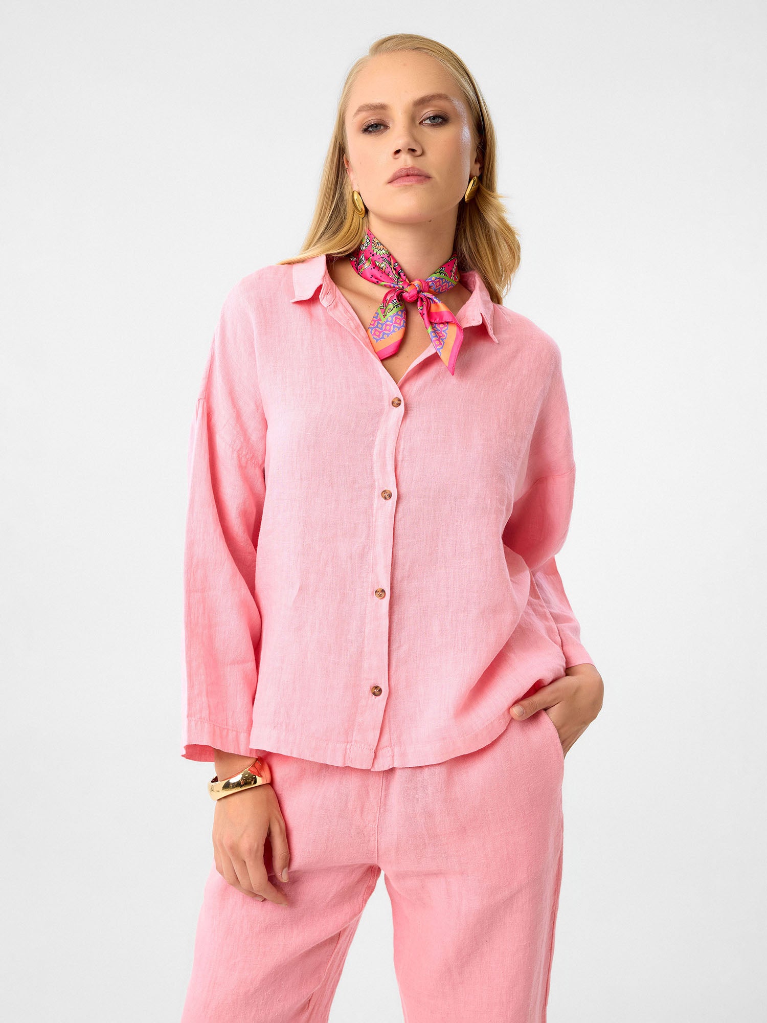 Pure Linen Bluse in Relaxed Fit – Blush Pink