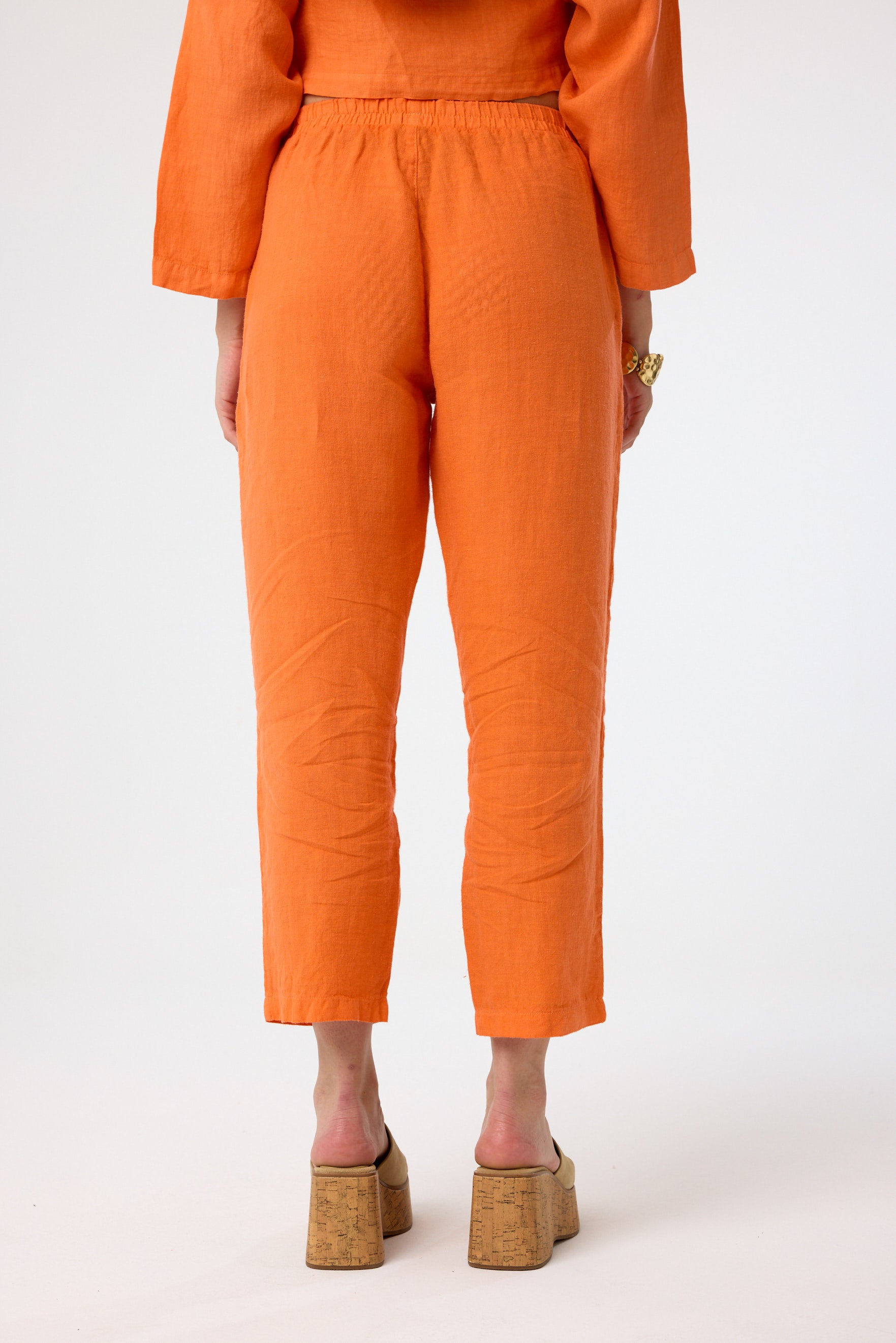 Cropped Chino in Apricot
