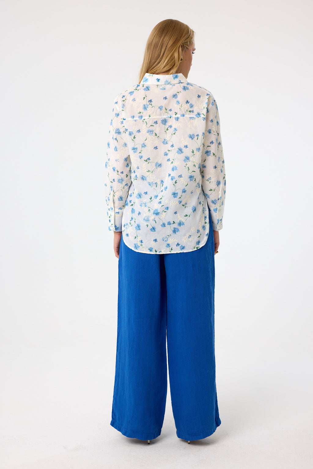 Baumwollbluse mit Floralprint aus 100 % Baumwolle – Sky Blue