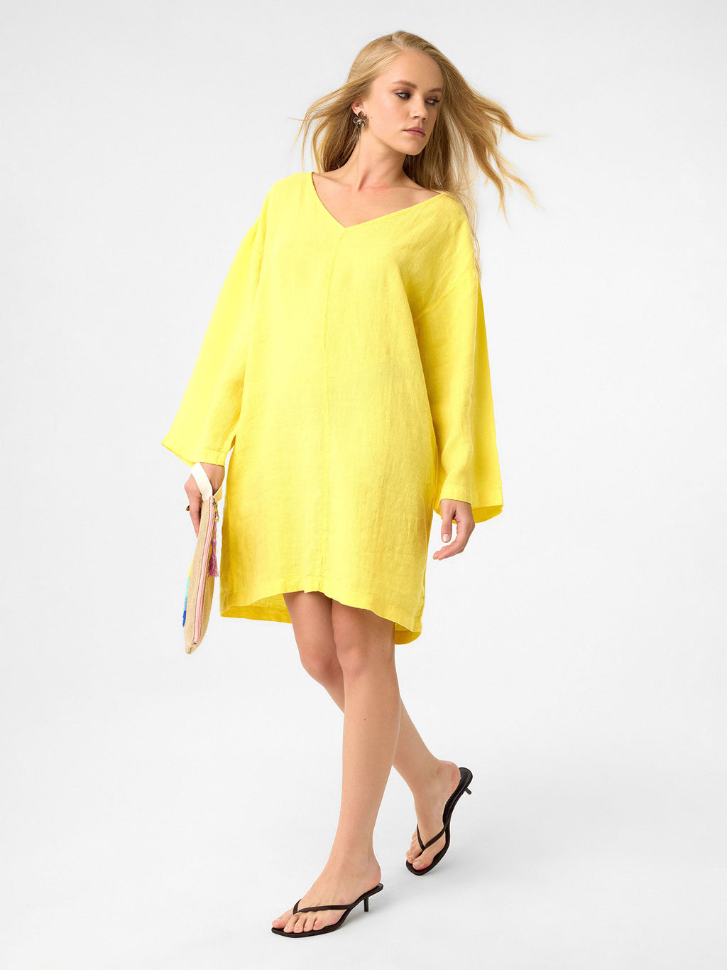 Kleid mit V-Ausschnitt in Lemon