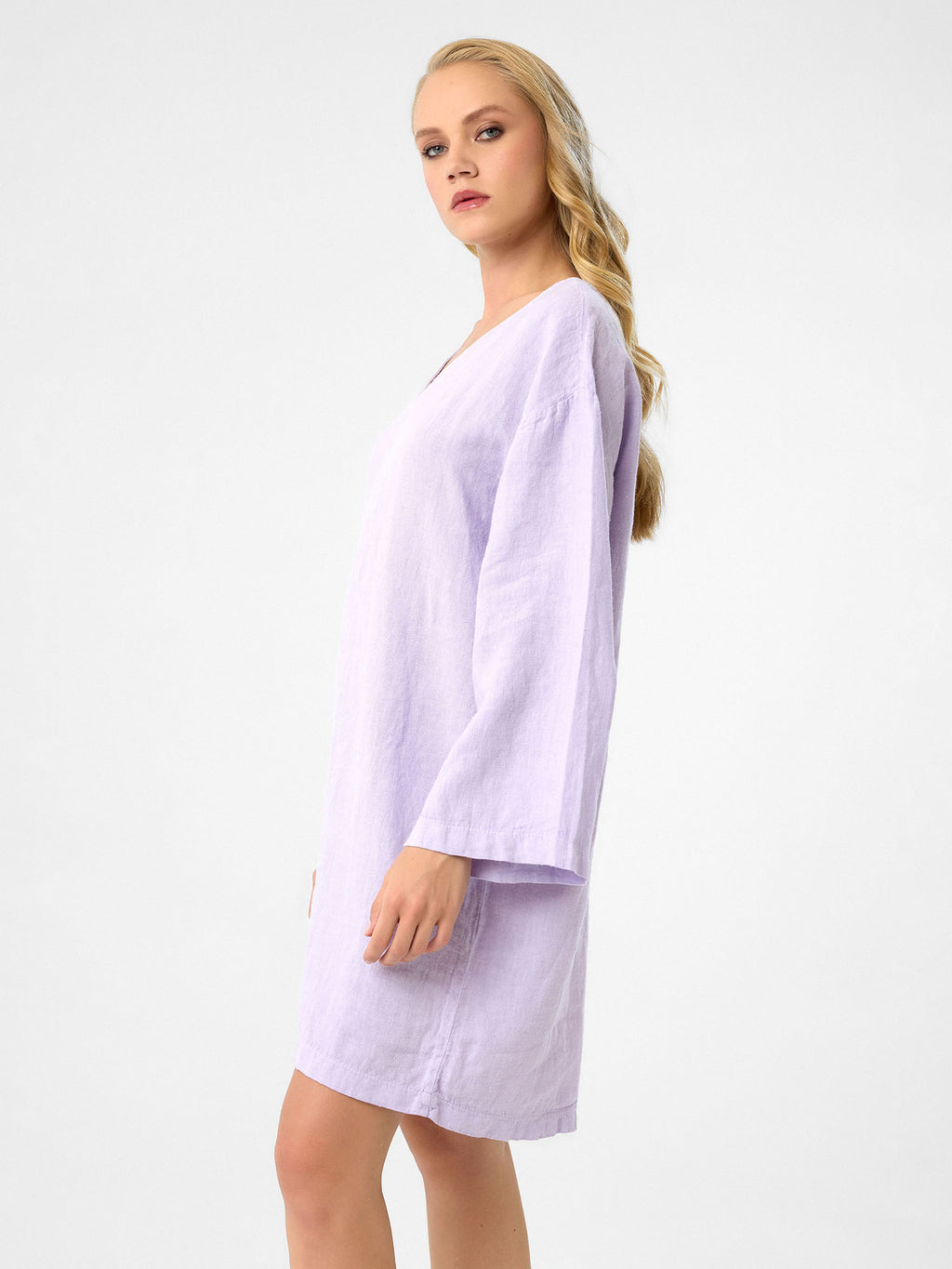 Kleid mit V-Ausschnitt in Lilac