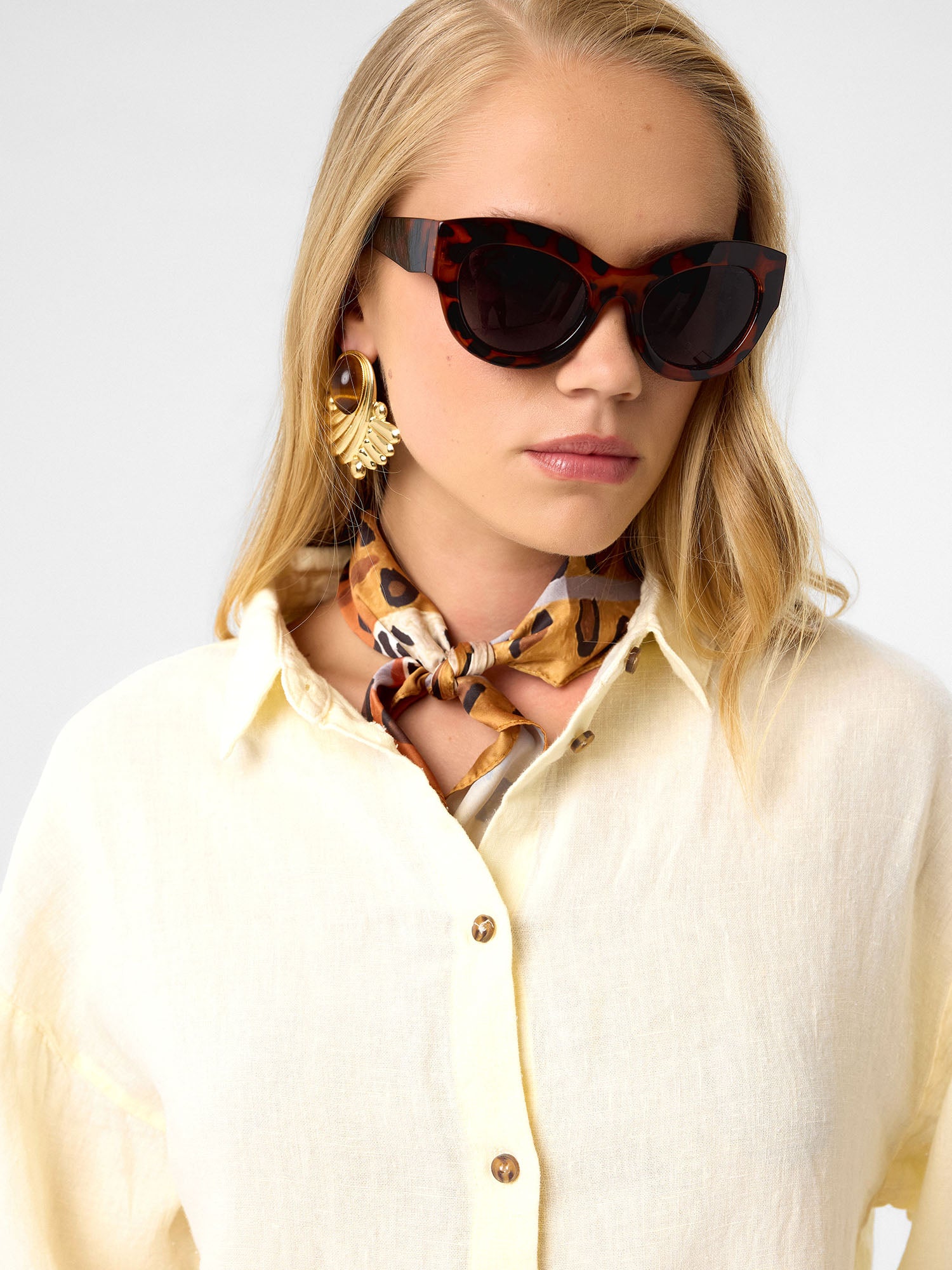 Oversized Tunika in Buttercream