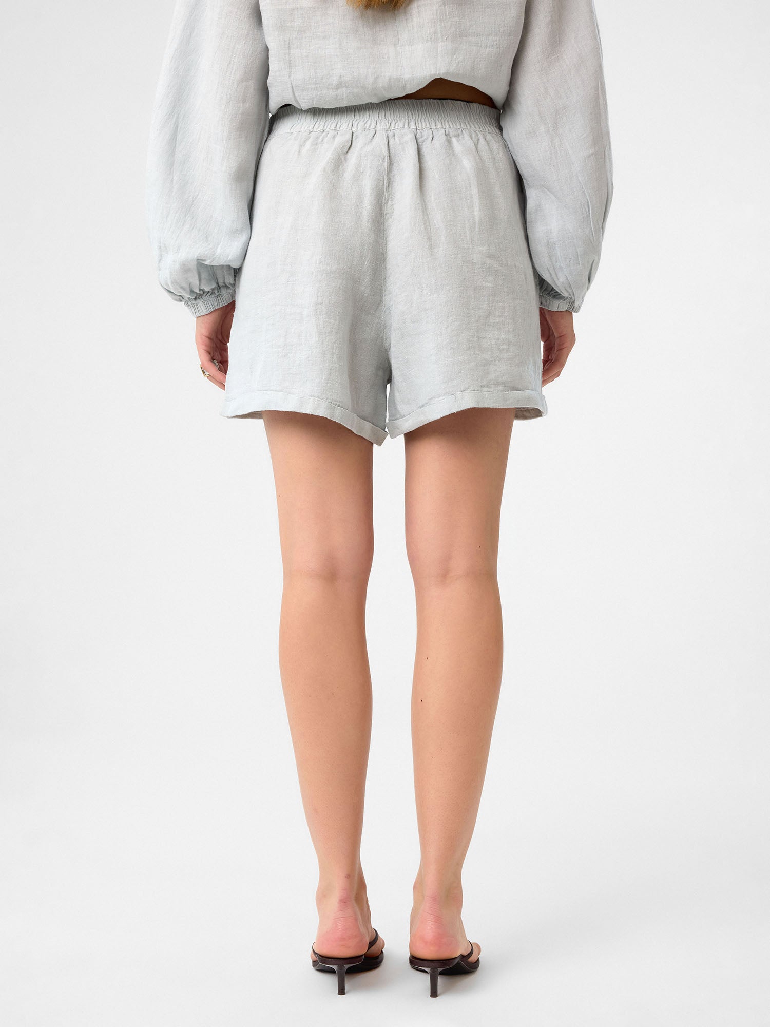 Tailored Linen Shorts aus 100 % Leinen – Ash Grey