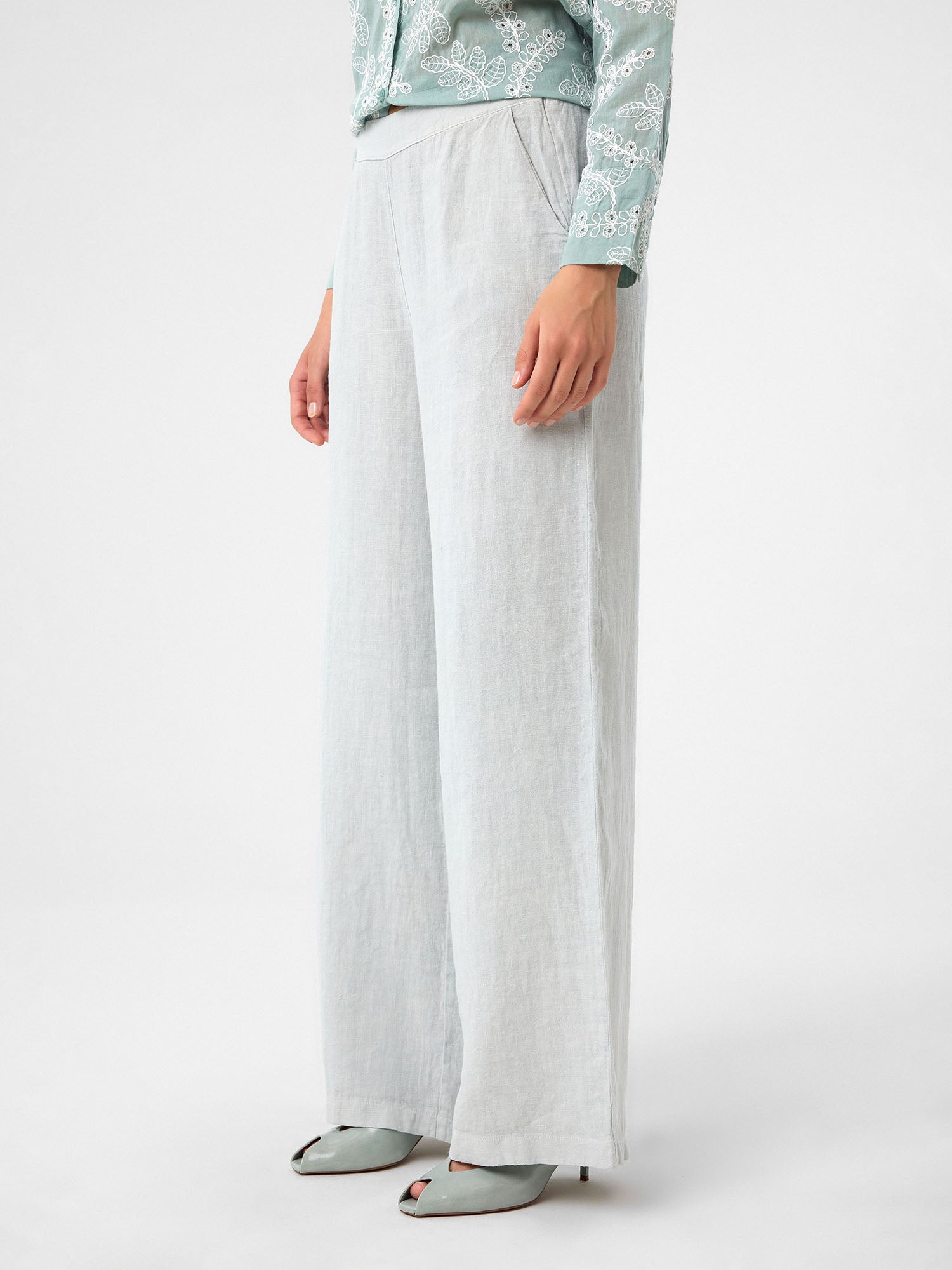 Wide-Leg Hose in Ash Grey