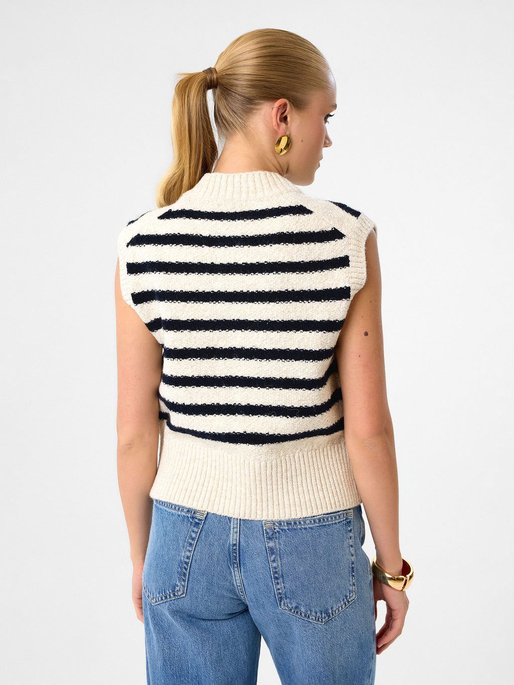 Gestreifte Strickweste aus reiner Baumwolle - Soft Pearl / Deep Navy