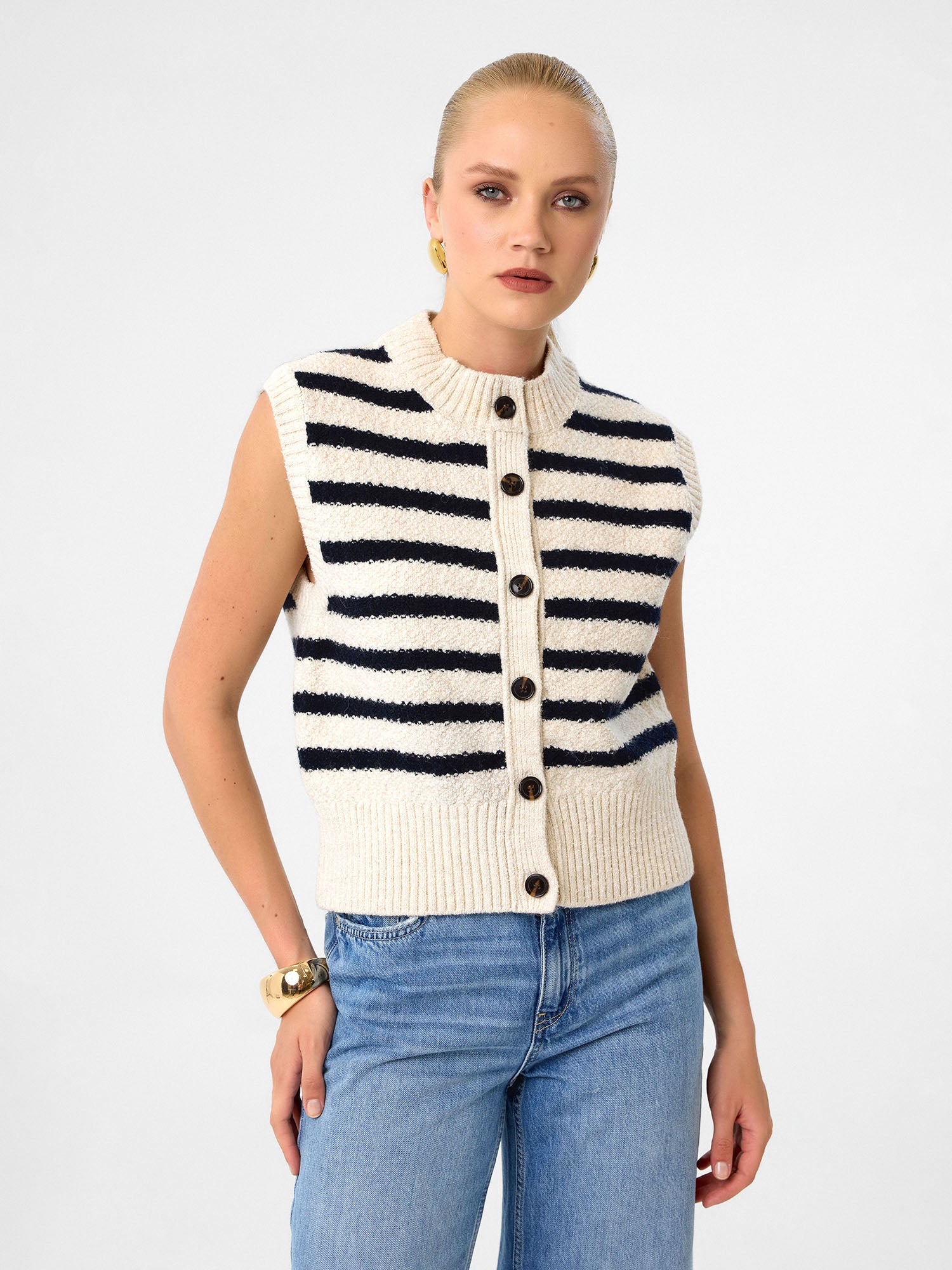 Gestreifte Strickweste aus reiner Baumwolle - Soft Pearl / Deep Navy