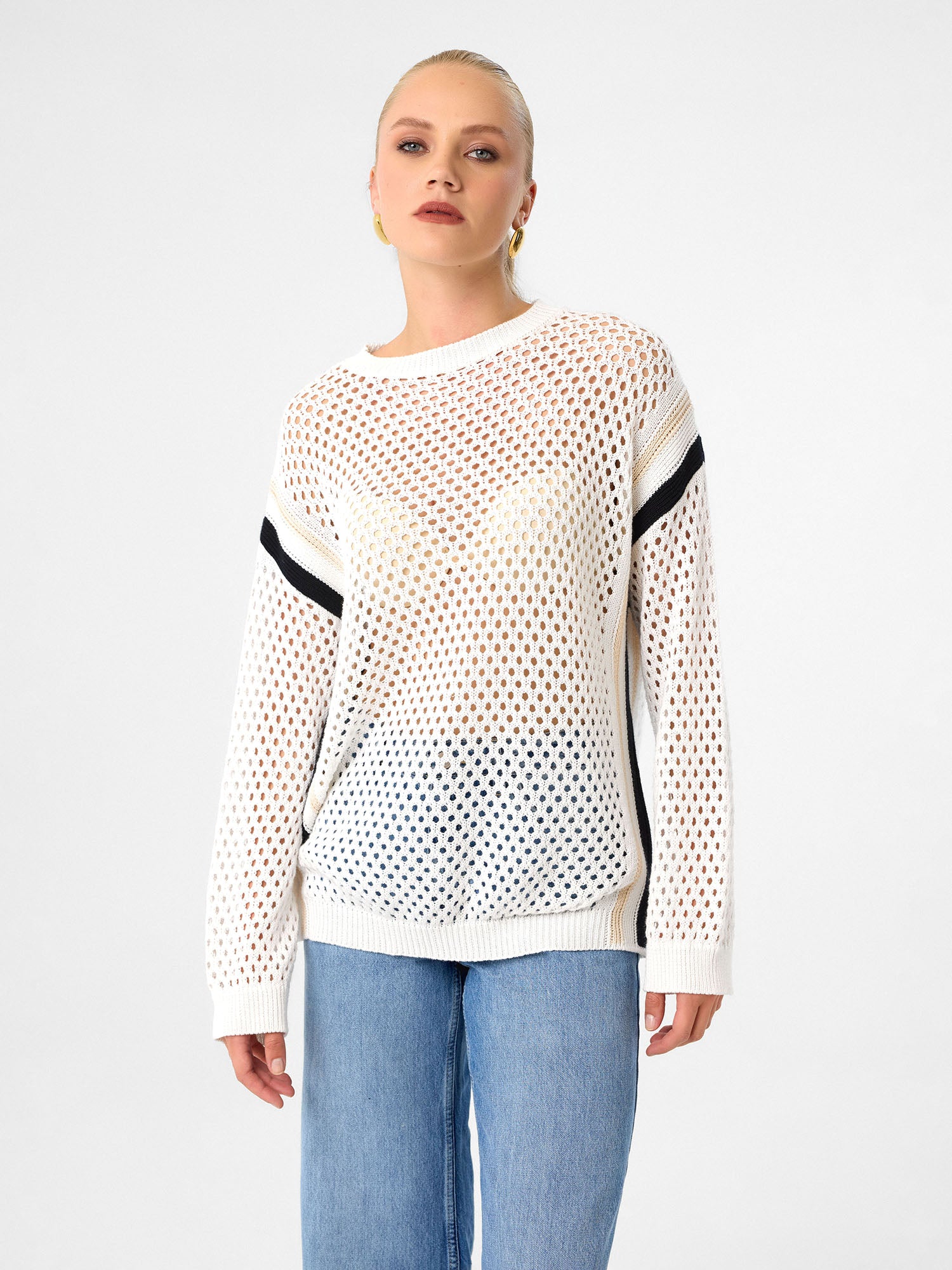 Mesh Knit Pullover aus 100 % Baumwolle – Soft Ivory mit Black Accent
